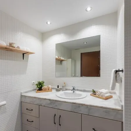 Lovely Modern In Palm-mar, Tenerife Apartament *